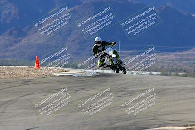 media/Jan-09-2022-SoCal Trackdays (Sun) [[2b1fec8404]]/Turns 9 and 8 (920am)/